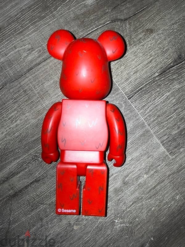 elmo bear brick red 0