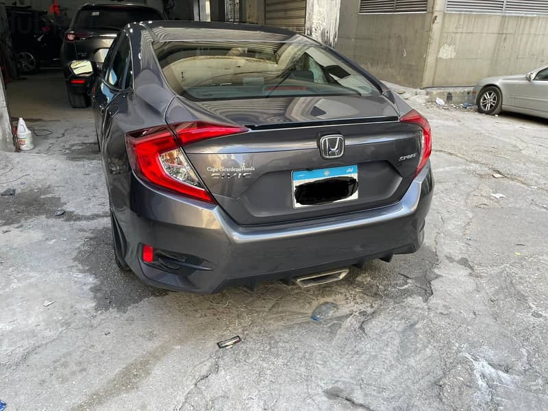 Honda Civic Sedan 2020 Sport 9