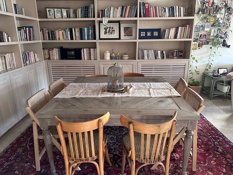 New Dining Table of high-quality wood 1