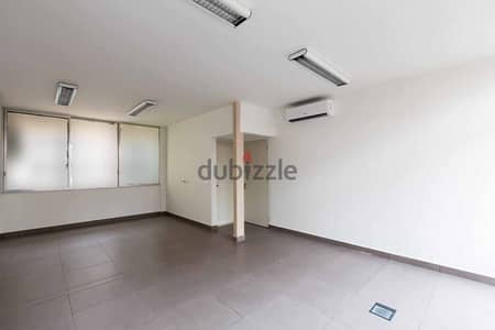 SPACIOUS OFFICE IN HAMRA PRIME (210SQ) 6 LARGE ROOMS , (HAMR-191)