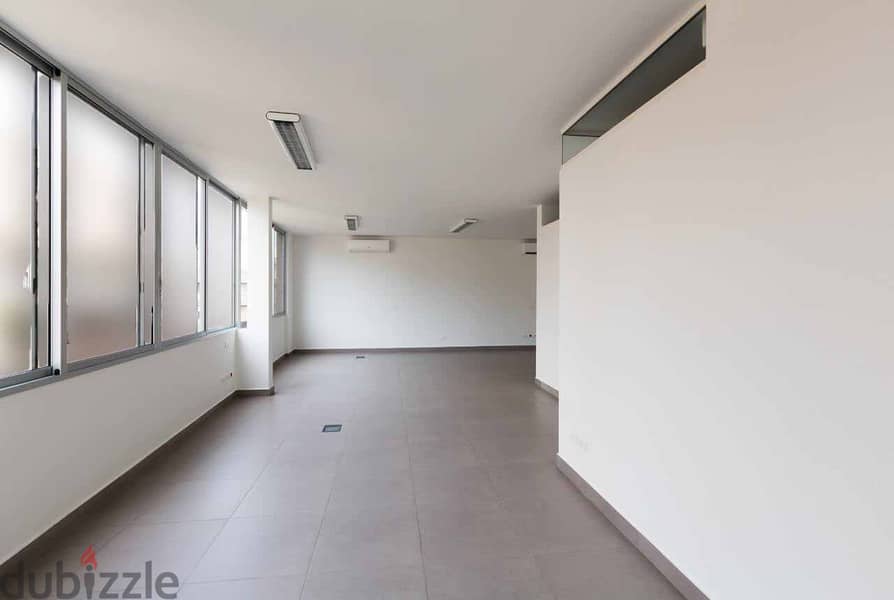 SPACIOUS OFFICE IN HAMRA PRIME (210SQ) 6 LARGE ROOMS , (HAMR-191) 6