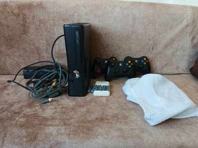 Xbox 360 with 40cd