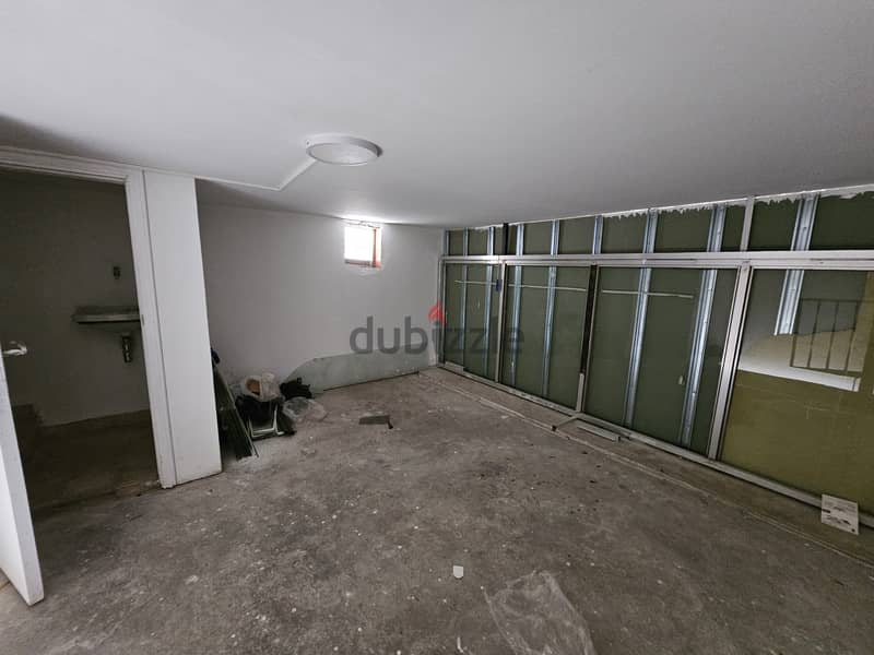 RWB343MT - Shop for rent in Jbeil 2