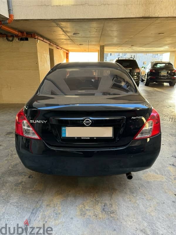 Nissan Sunny 2013 3