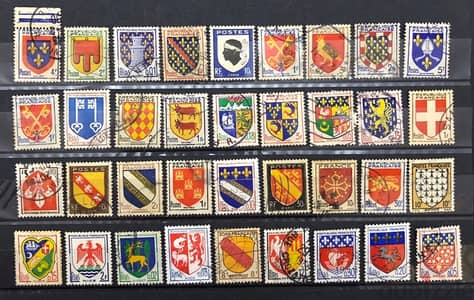 36 France Ecusson stamps