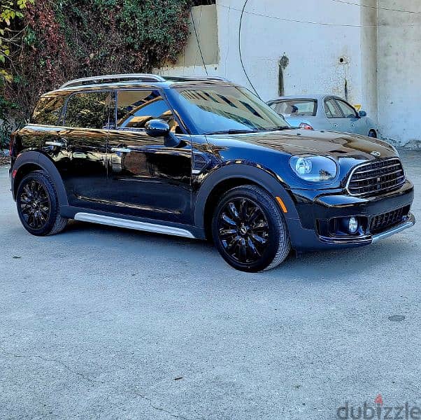 MINI Countryman 2018 full mint condition 4