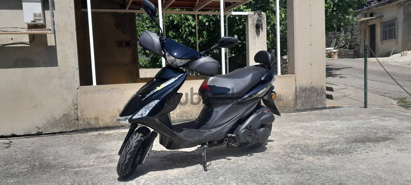 V 150 AZZO 0