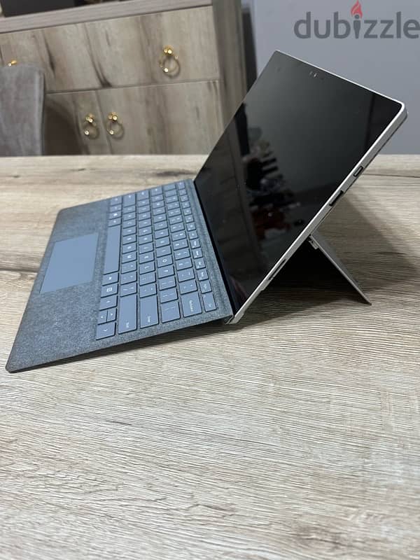 microsoft surface pro 4 mint condition 0