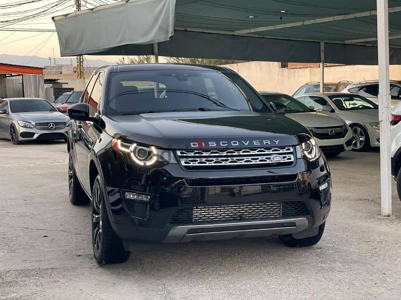 Land Rover Discovery Sport 2015 1