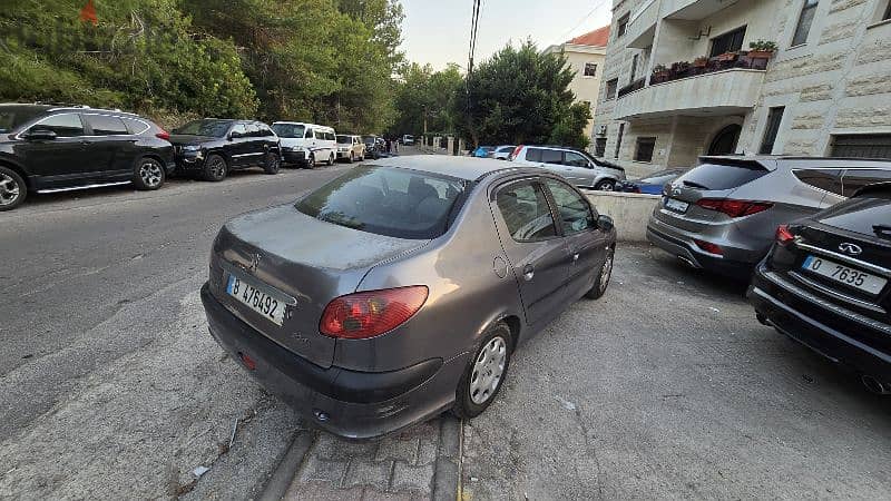 Peugeot 206 2010 5