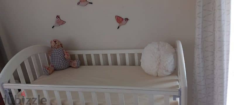 baby crib 0