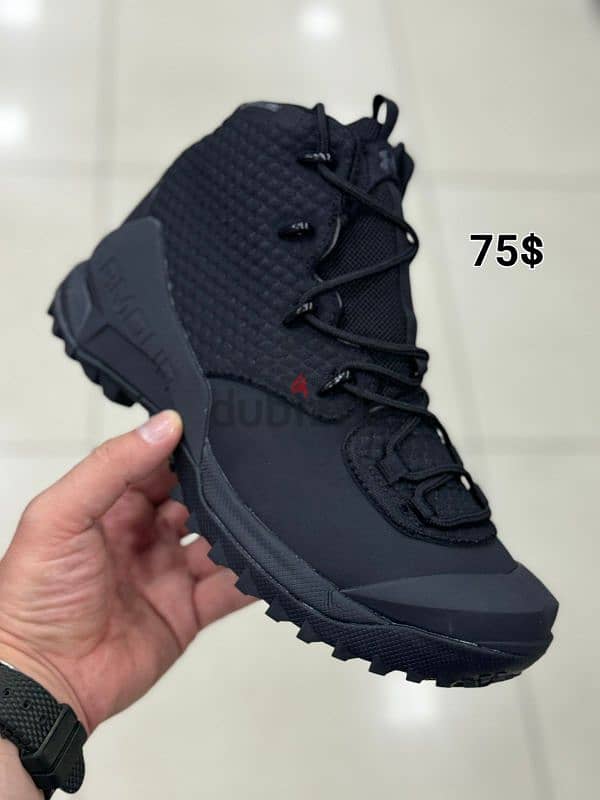 Underarmour boots 16