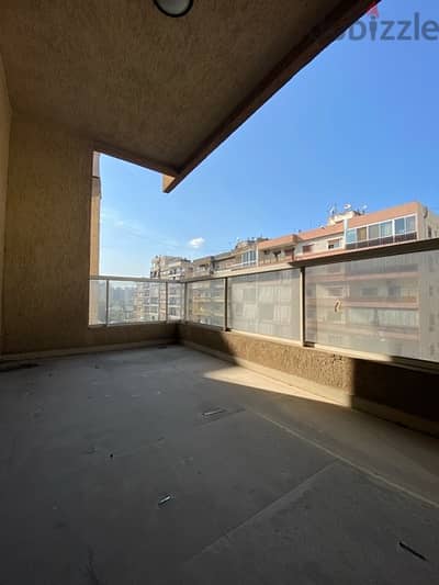 Apartment for sale in Jdeideh, prime location.