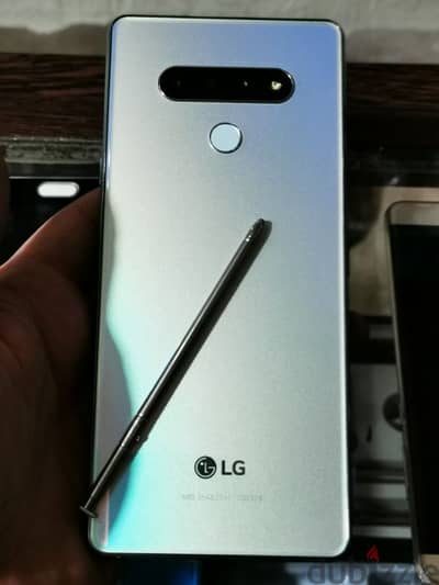 LG