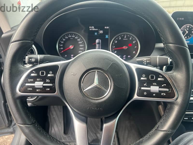 Mercedes-Benz C-Class 2019 11