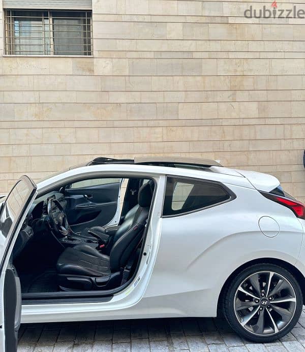 Hyundai Veloster 2019 8