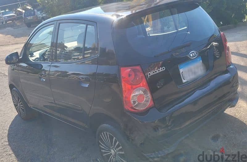 Kia Picanto 2011 automatic airbags abs super clean 4