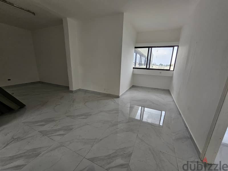 RWB170MT - Office for rent in Jbeil Town 1