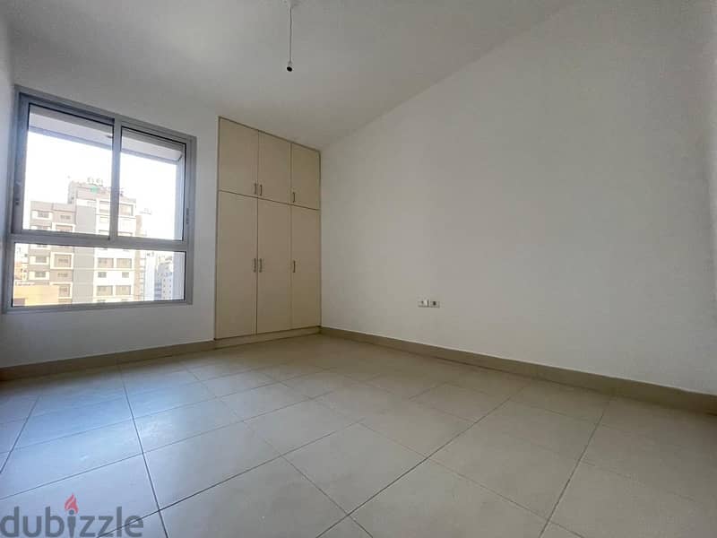 Large apart or office with beautiful terrace in achrafiej 4