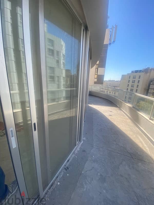 Large apart or office with beautiful terrace in achrafiej 9