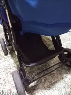 stroller 0