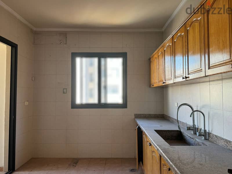 Apartment for sale in Tripoli شقة للبيع في طرابلس 1