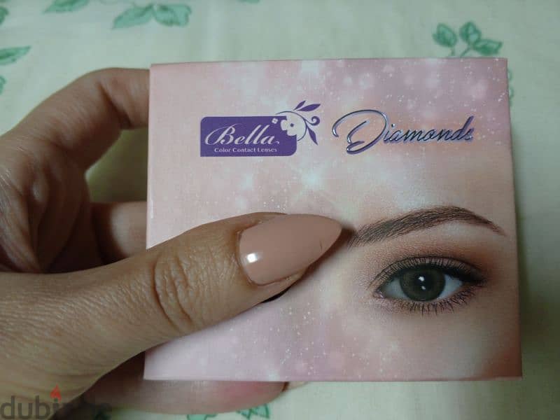 bella diamonds contact lenses 0