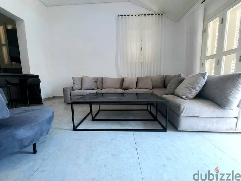 RA24-3697 Furnished apartment in Ain El Mreisseh 165m is now for rent 0