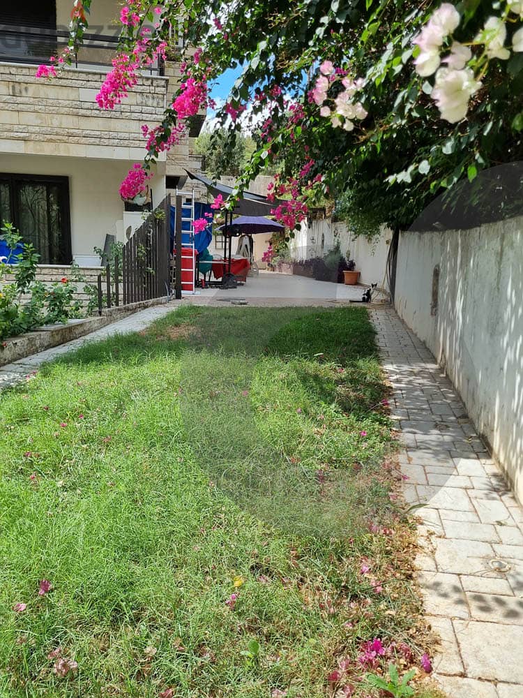 Prime location,Garden, pool, baabda, yarzeh/ اليرزة  REF#SR114129 3