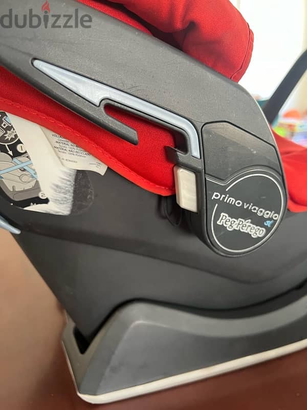 Pegperego made in italy car seat 4