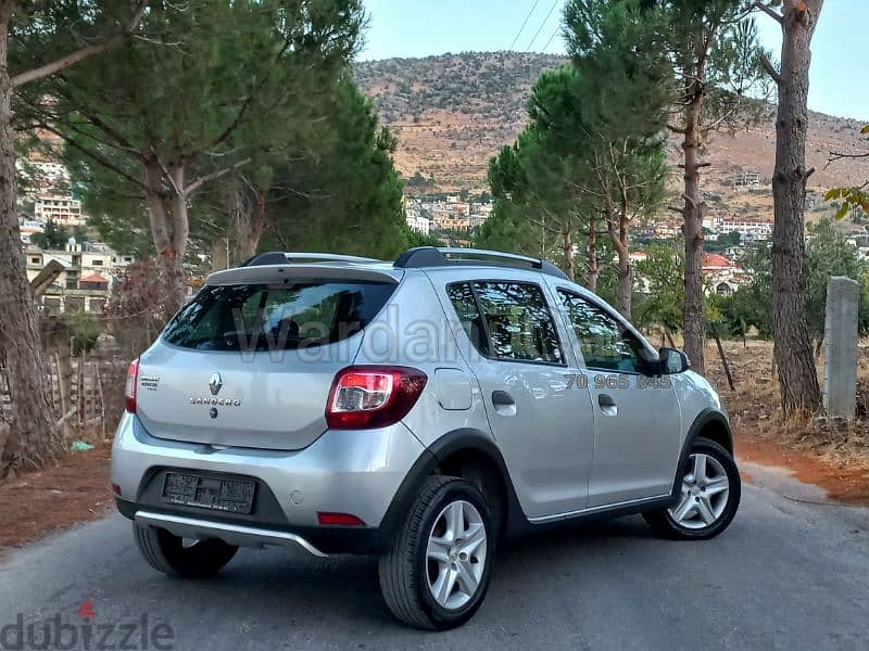 2017 Renault Sandero Stepway 4