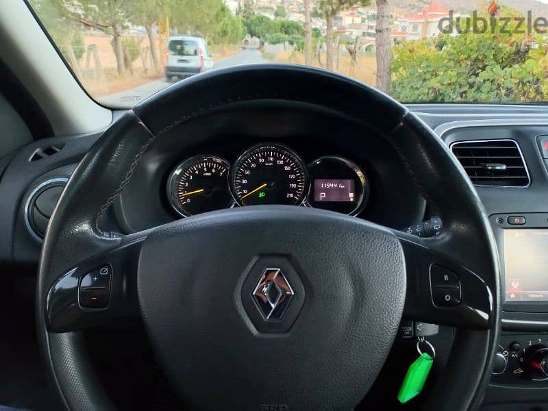 2017 Renault Sandero Stepway 16