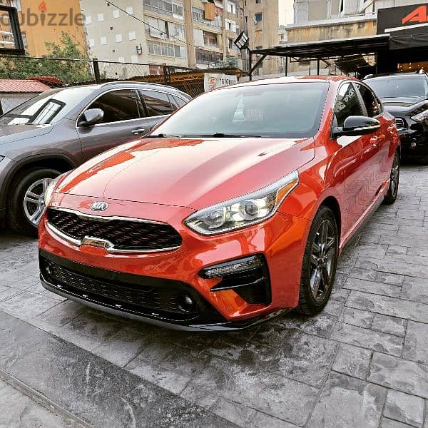 Kia Forte GTLINE 2