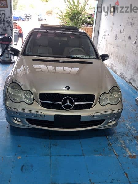 Mercedes-Benz 240/260/280 2003 3