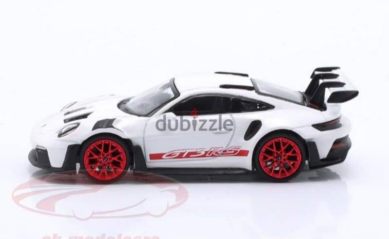 Porsche 911(992) GT3 RS diecast car model 1;64 2