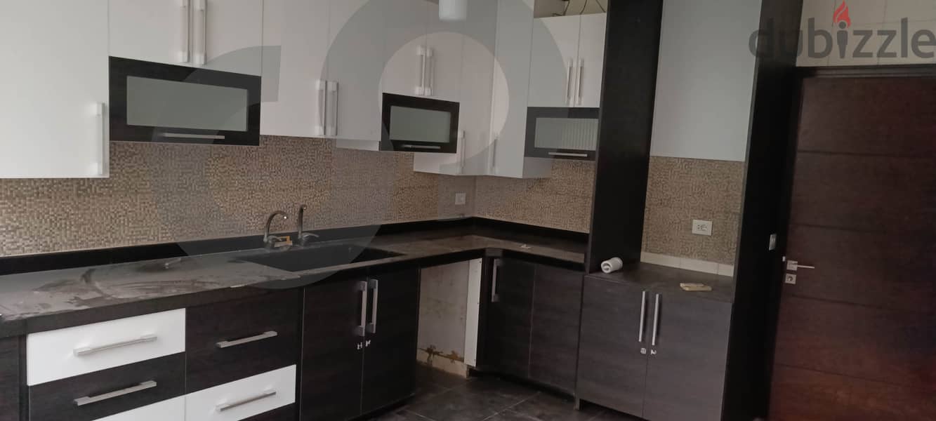 renovated -easy access-Sabtieh, Metn/سبتيه, متن REF#EE114162 2