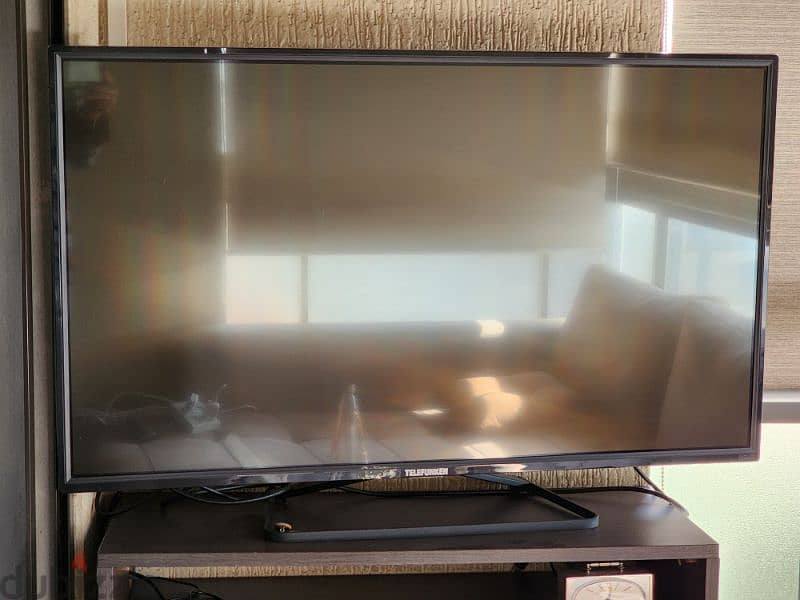 telefunken TV 43 inch 0