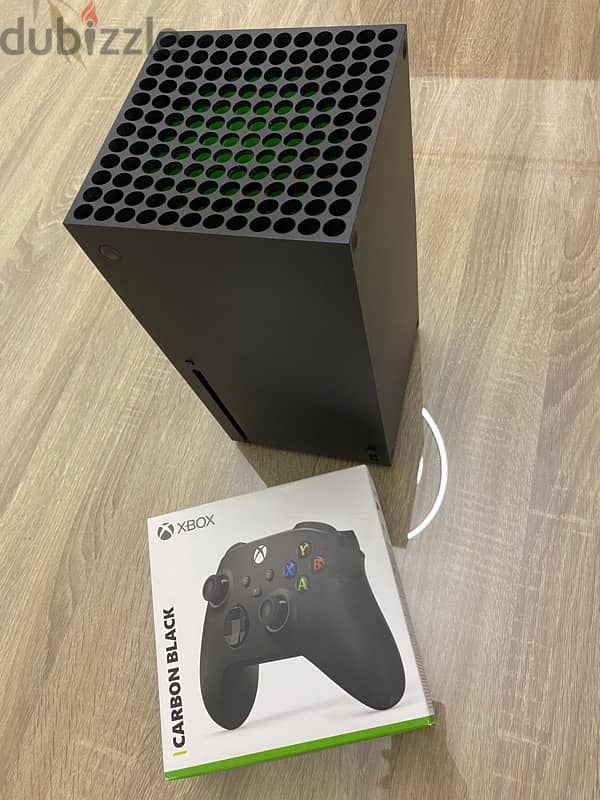 Xbox series x 1tb (used like new) 0