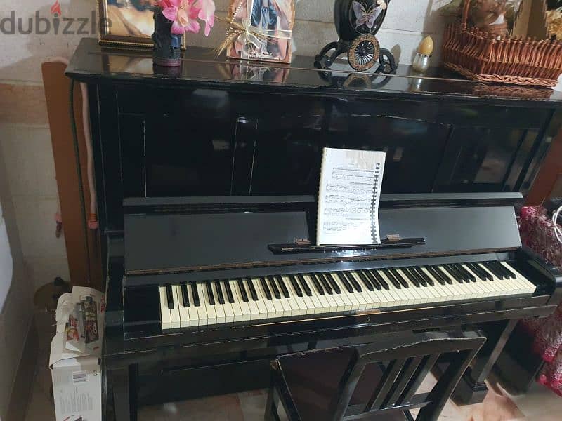 Upright yamaha Piano U3 5