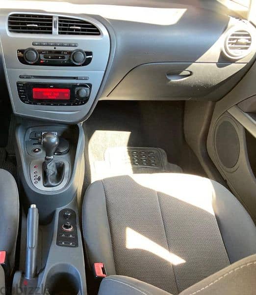 2010 Seat Leon 1.8 full automatic مصدر الشركة لبنان 13