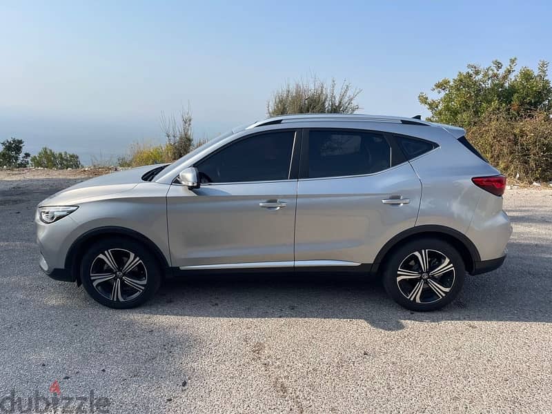 MG ZS 2023 2