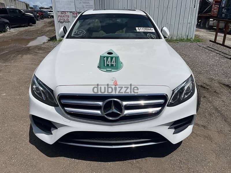 Mercedes E300 2017, full options, MJAMRAKA 5alsa 81/882165 1