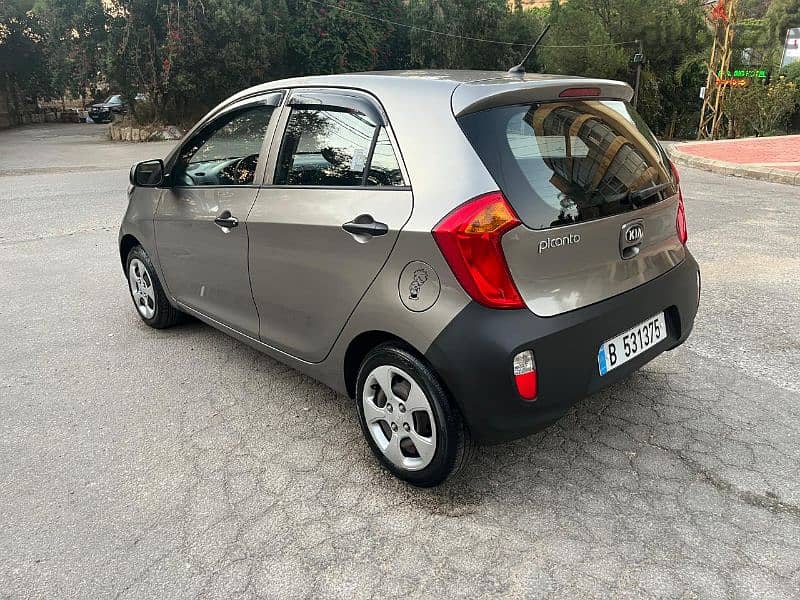 Kia Picanto 2013 1