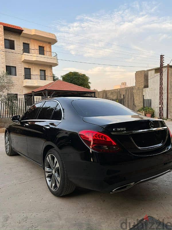 Mercedes-Benz C-Class 2018 3