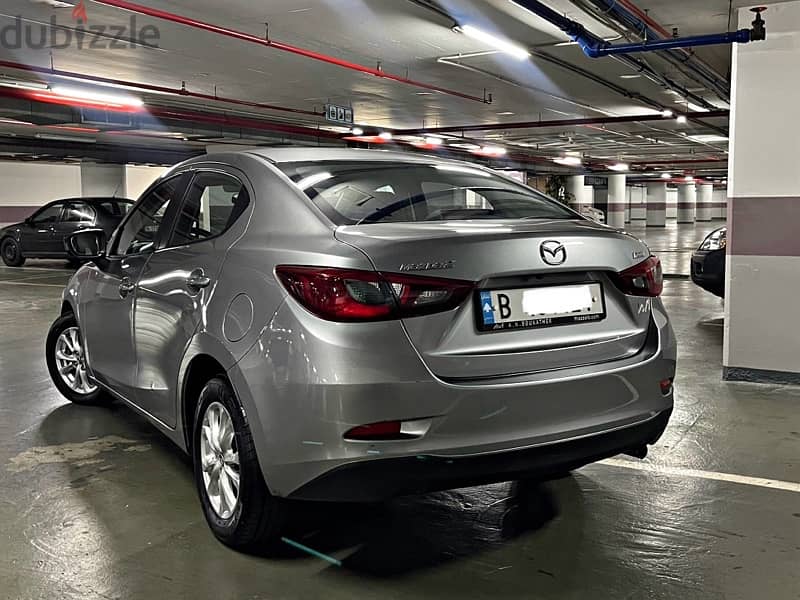 Mazda 2 2017 touring meshye 71000km مصدر و صيانة لشركه مالك واحد 3