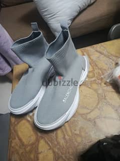 balenciga jedid wesselni men Dubai ra2mo 43 0