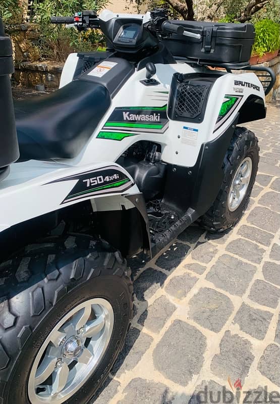 atv kawasaki bruteforce 750cc 600km !!! 2