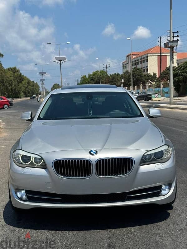 BMW 5-Series 2011 2