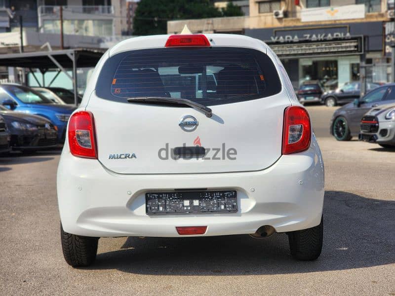 Nissan Micra 2017 Manual 4