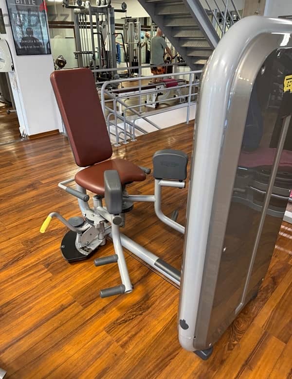 technogym aductor  hight quality like new mwjode b aley 1